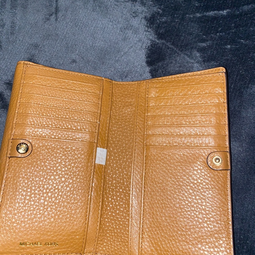 Michael Kors wallet